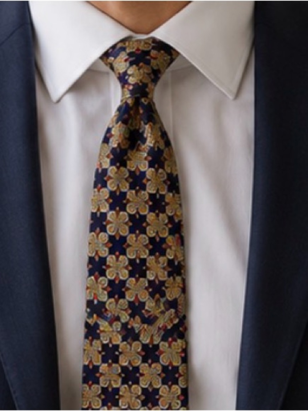 Rene Chagal Classic Navy Floral Necktie - Elegant Patterned Professional Tie